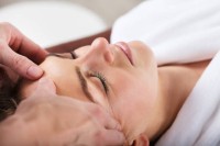 Kurs Szkolenie Manualna Terapia Neurosensoryczna SERENITY® Profesjonalny kurs trychologii zabiegowej  i terapii skóry głowy dla profesjonalistów